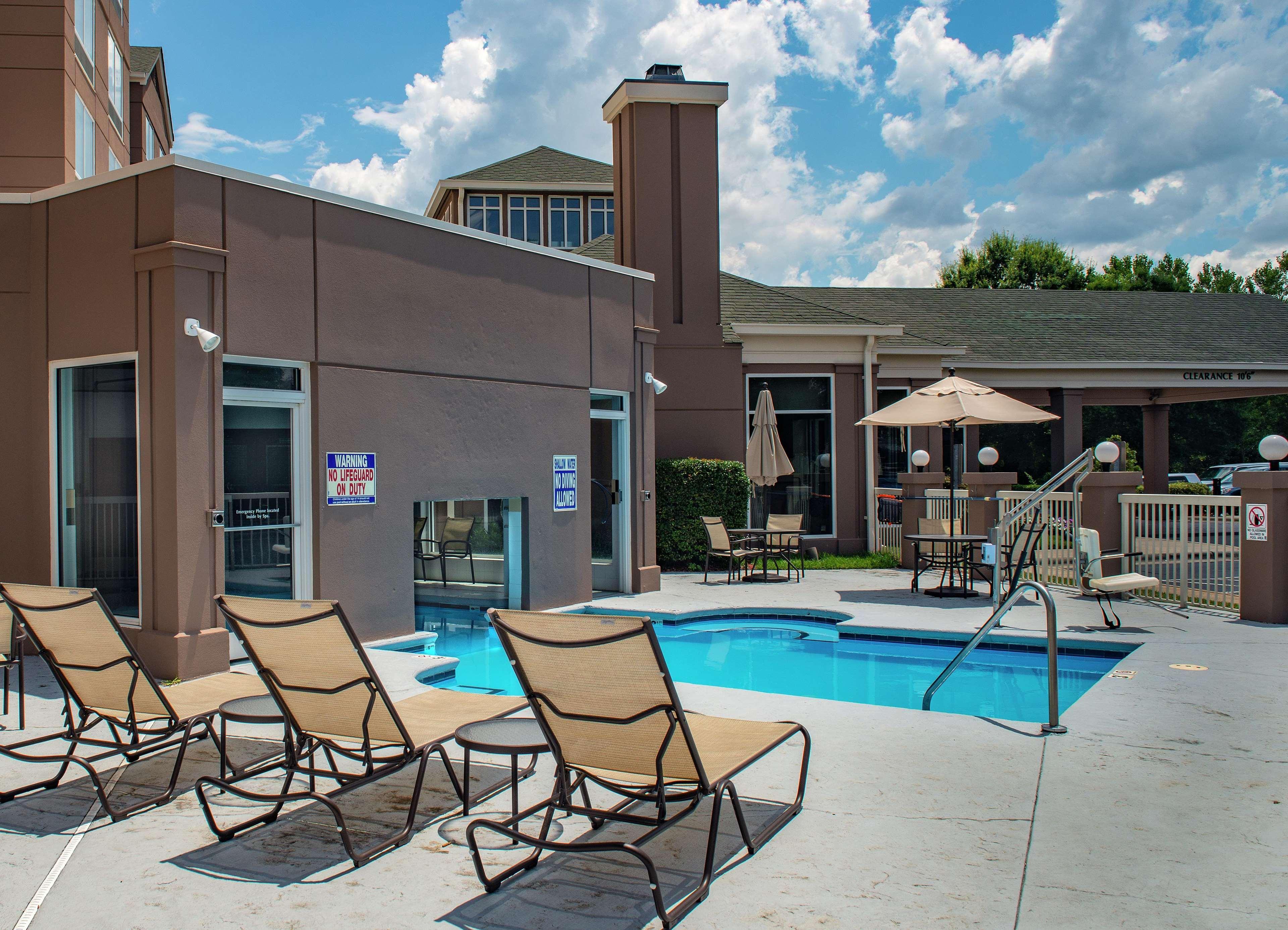 Hilton Garden Inn Charlotte Pineville Exterior photo